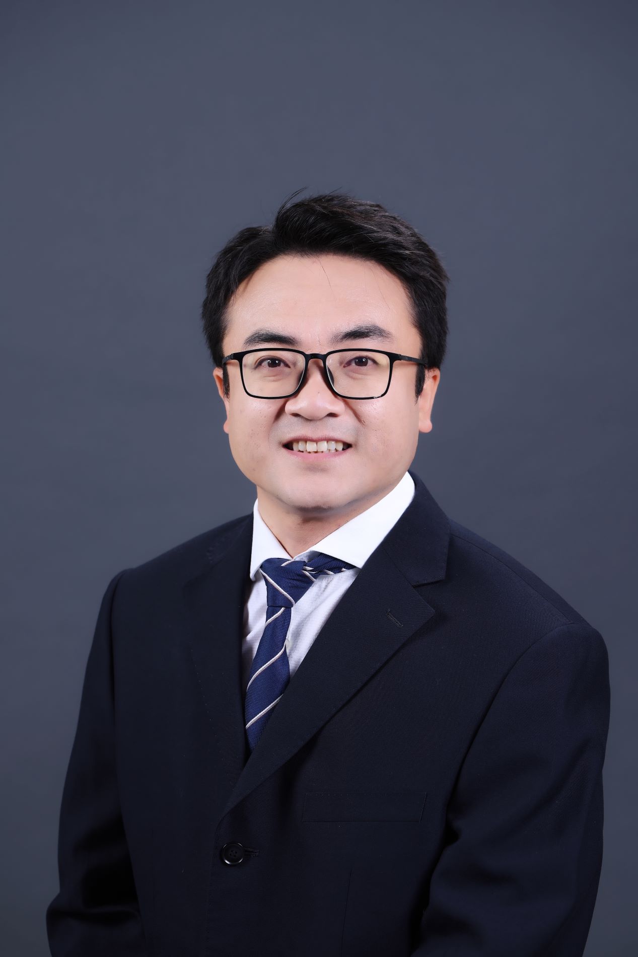 古天乐代言太阳集团城网址创新论坛第一千九百零一讲：Deep learning method for very high dimensional parabolic PDEs and HJB equations 