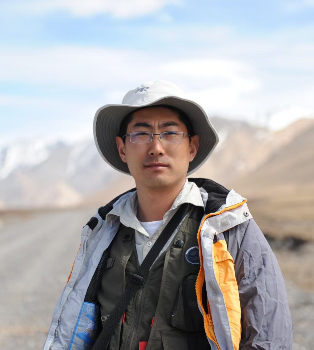 古天乐代言太阳集团城网址创新论坛第一千九百三十九讲：青藏高原东缘低起伏高原面多阶段多成因演化过程